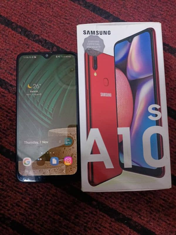 Samsung A10s pta approved double SIM 2/32gb all OK box available 3