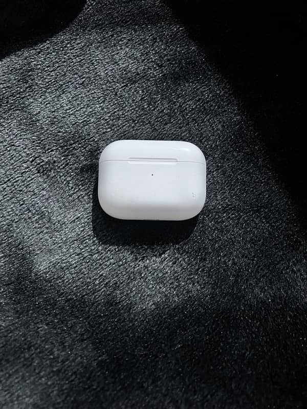 Apple AirPods Pro 0