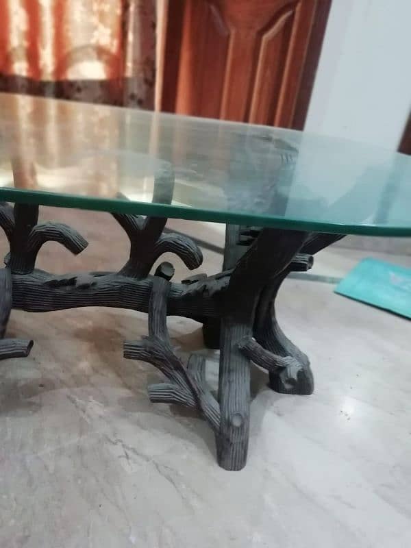 centrar table for sale 1