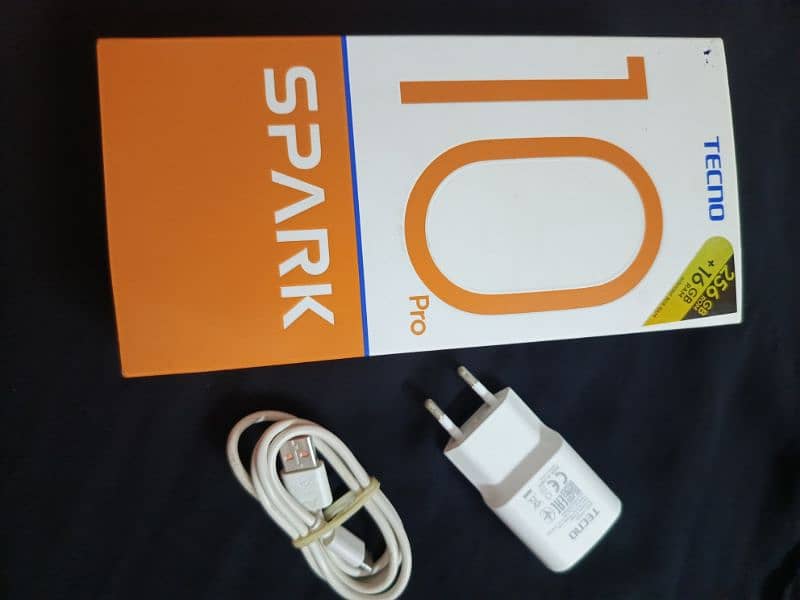 TECNO SPARK 10 PRO 8+8/256 GB 3