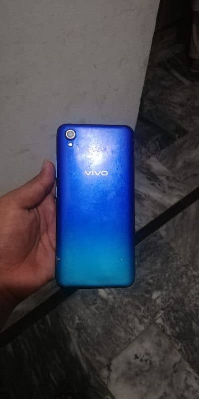 vivo y91 c in good condition no any problem no fault just glass broken 1