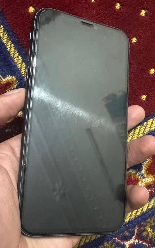 iPhone 11 good condition back little crack good price 64 GB 2