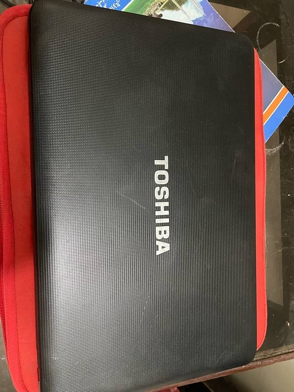 Toshiba Satellite C855 8 gb ram 128 SSD 1