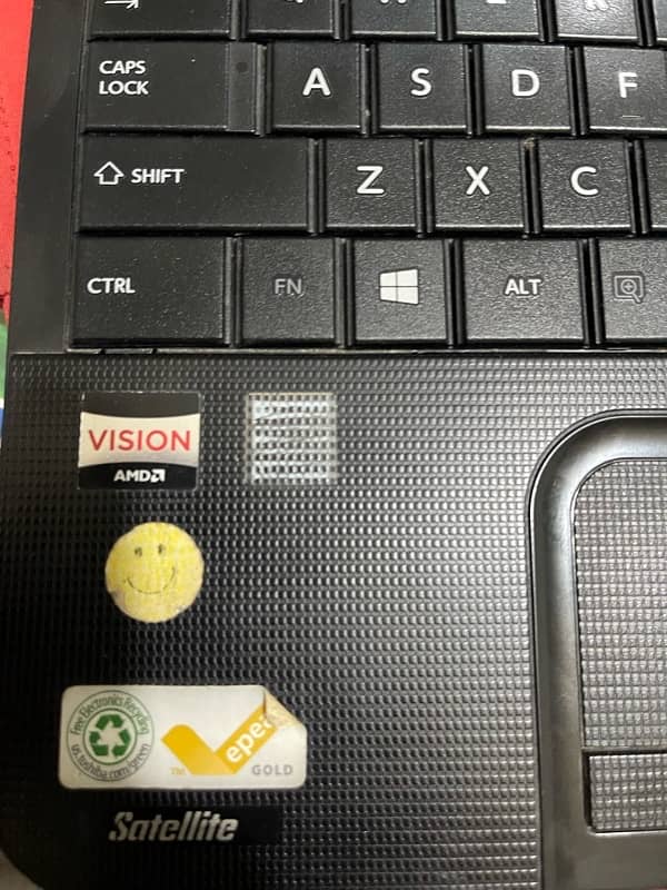 Toshiba Satellite C855 8 gb ram 128 SSD 2