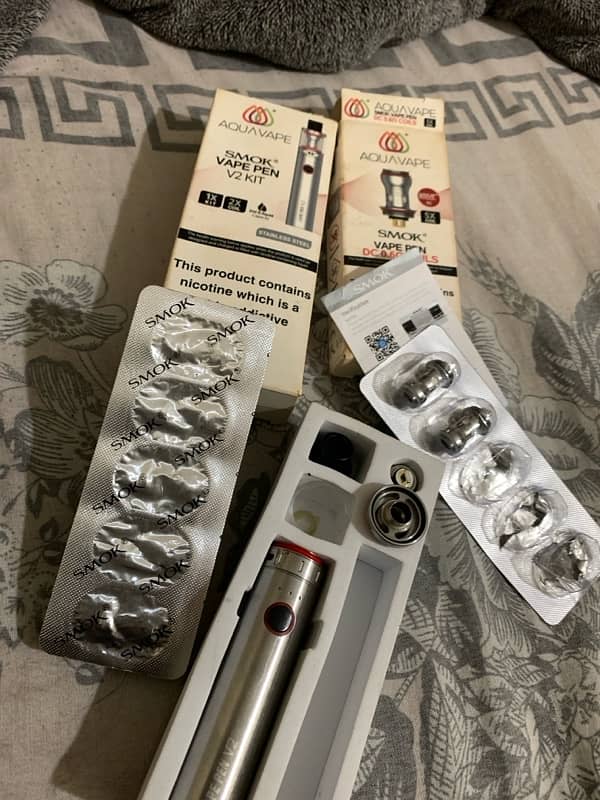 SMOK VAPE PEN V2 KIT 1