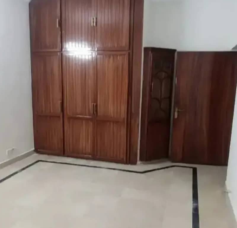 G-11/3 FGEHA C-Type First Floor Flat For Sale 5