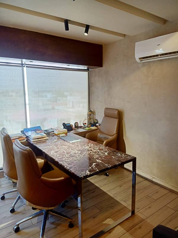 26 STREET VIP LAVISH FURNISHED OFFICE FOR RENT 24&7 TIME 17