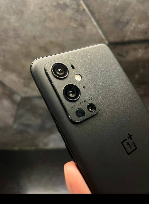 OnePlus 9 pro 8 256 for sale 3