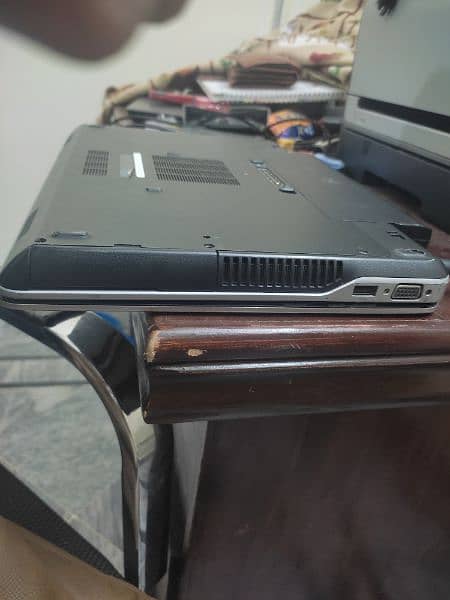 Dell Latitude E6440 Core i7.4th Generation 8