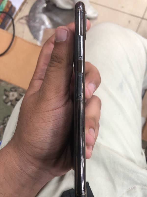 iphone xsmax 64 gb Non pta 3