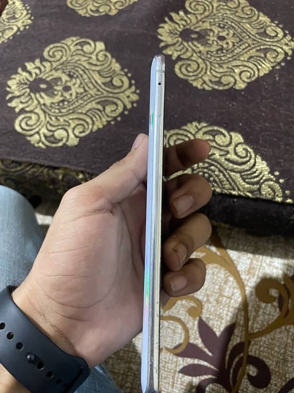 samsung s10 lite 4