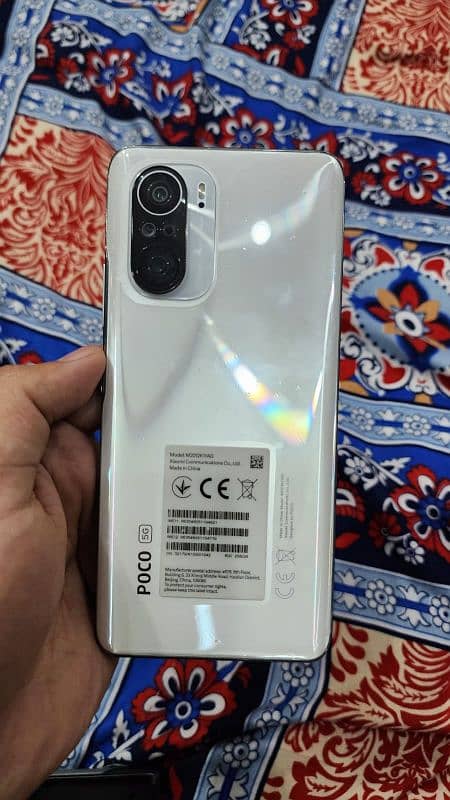 Xiaomi Poco f3 0