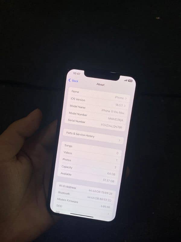 03175716801. iphone 11 pro max 4