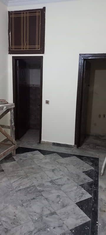 3 Marla ground flour with gas for rent Ghauri town ph4a 3