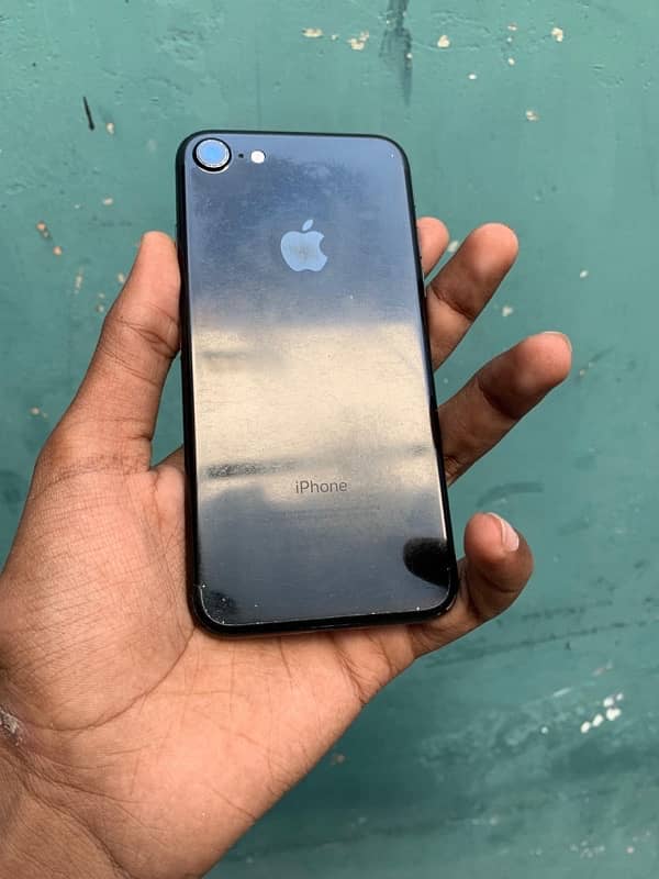 iphone 7 contact no call & wtsp 03121424450. . exchange/possible 7