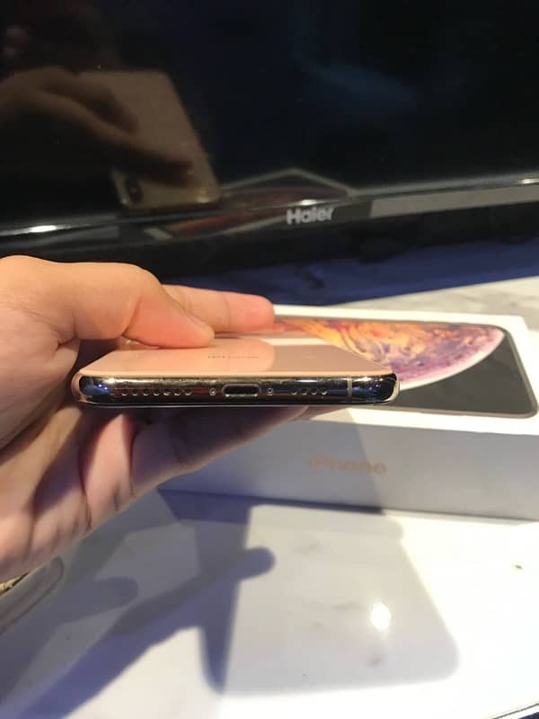 iphone xs max 64 gb dual pta approved 5