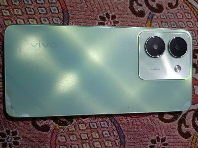 Vivo Y27s 0