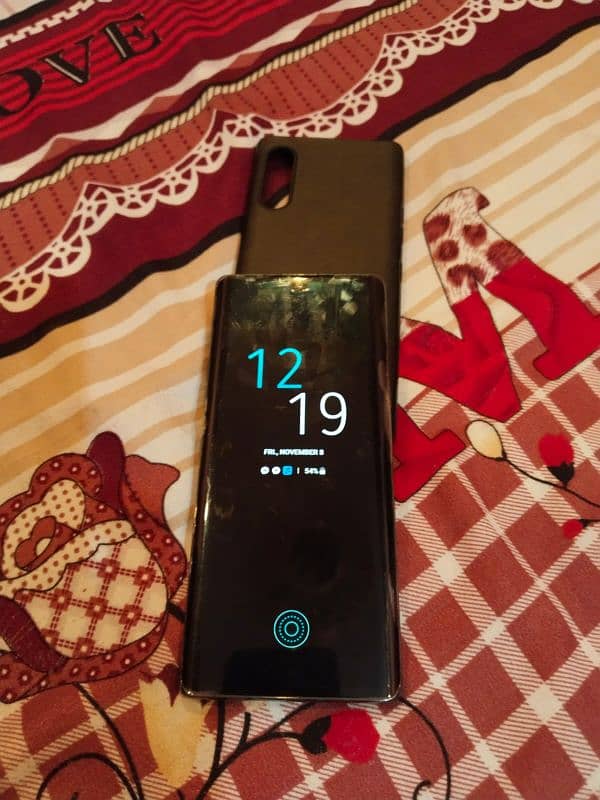 LG velvet 6,128 Non pta but sim chla ri hai nija dot hai screen per 12