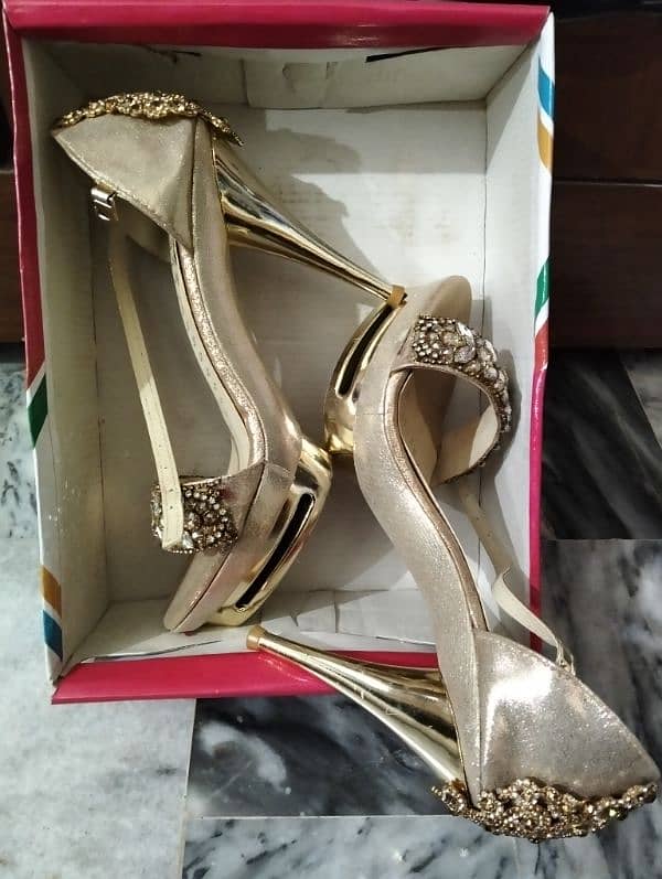 Branded Heels for Sale 2