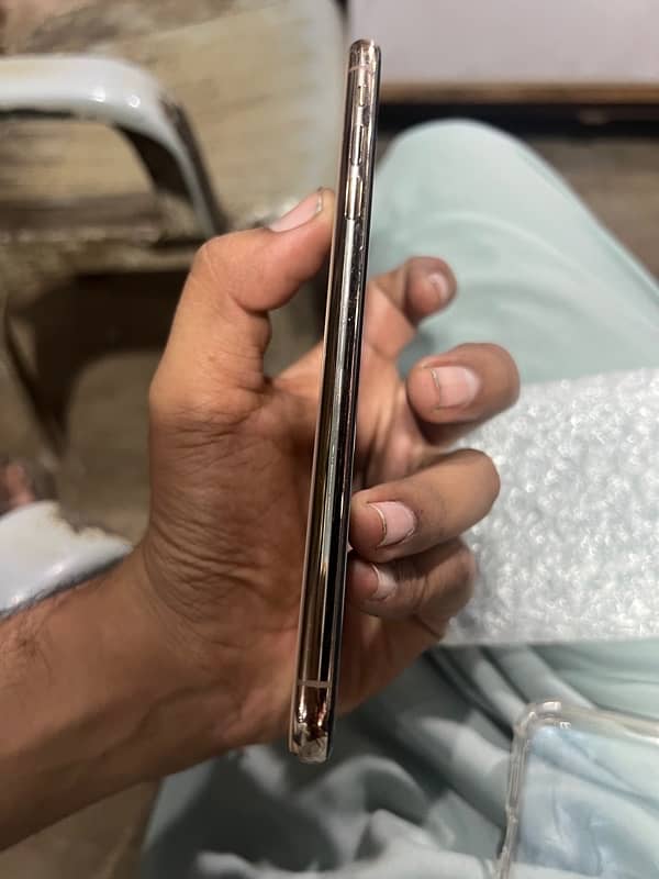 Xs max Duel physical Approved 64 3