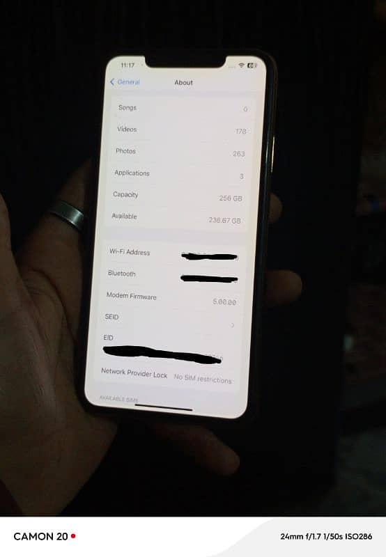 iPhone 11 pro max factory Unlock sim glish 256GB 3