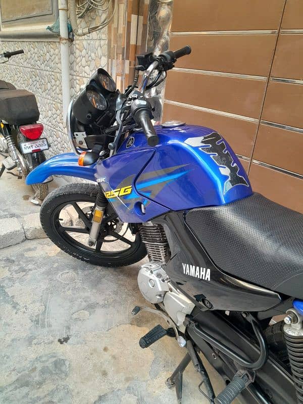 Yamaha YBR 125G 1