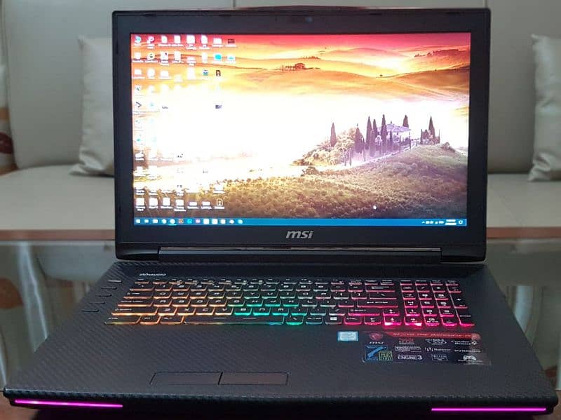 Gaming Laptop Core i7 GTX 1070 8GB, 16GB, 120Hz 7