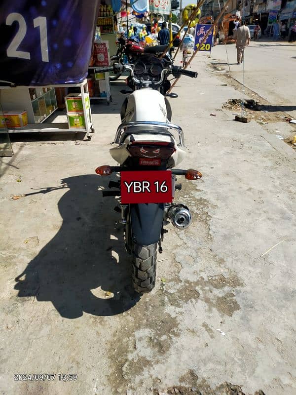 Yamaha ybr 125 3