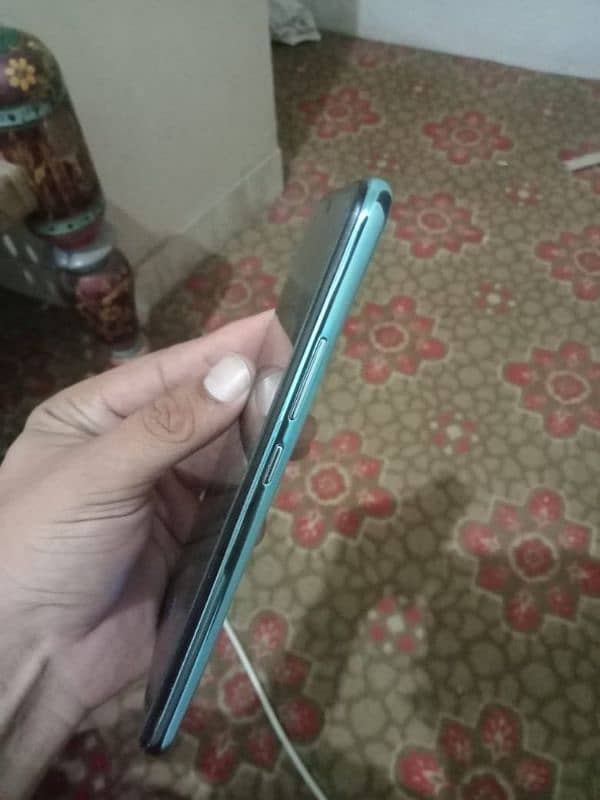 vivo s1 4/128 offical pta apprvd with box exchnge possible 03234178197 4