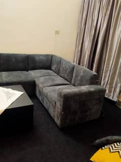 8 seater along with table