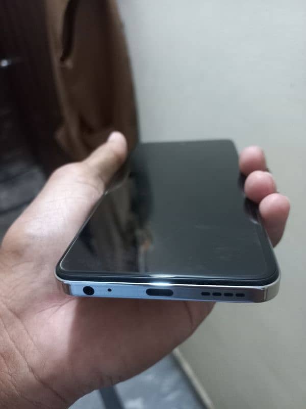 infinix hot 40i 3