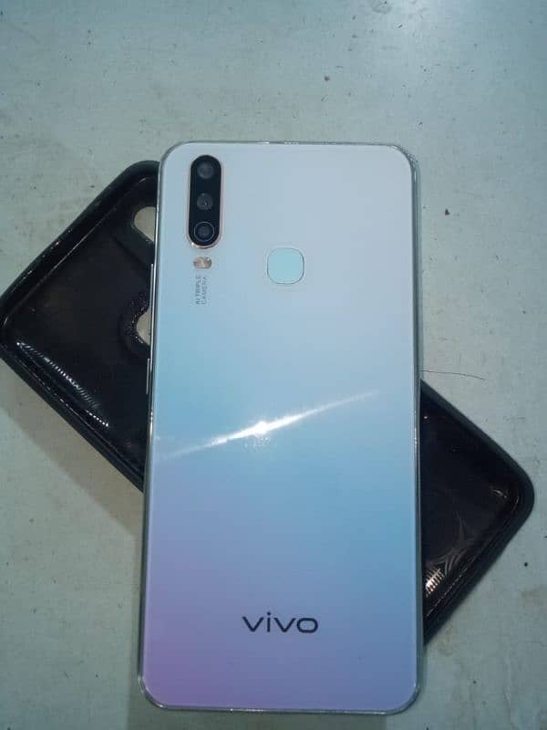 vivo y17 4