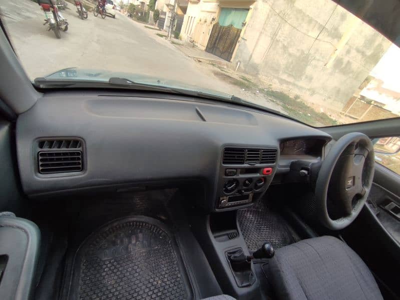 Honda City IDSI 2000 10