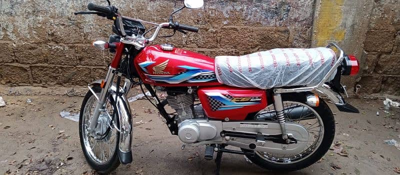 Honda CG 125 model 2024 (03343856656) 4