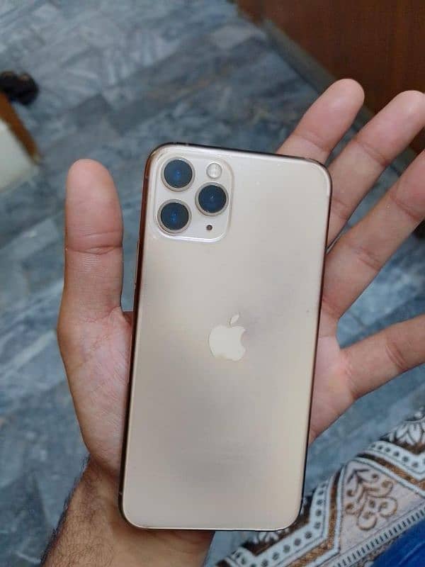 Iphone 11 pro max  Pta 1