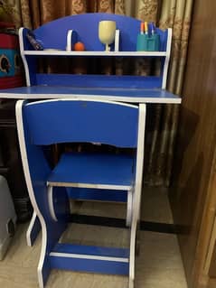 kids study table and chair