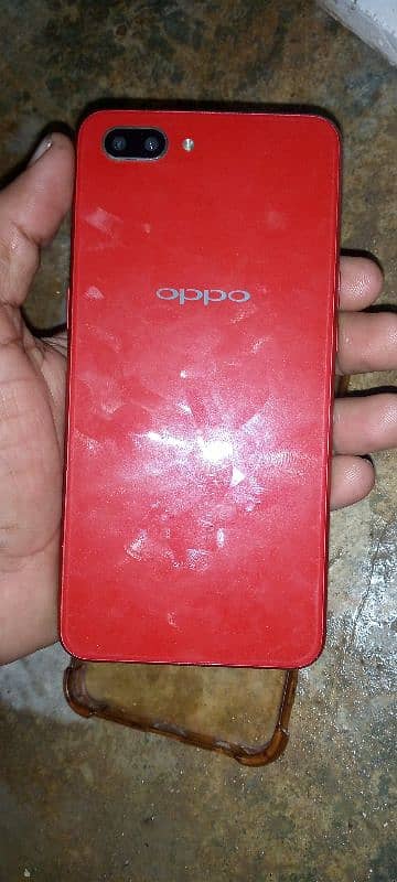 oppo a3s hai ram2 16 hai pta sa ok hai exchange karna03365368059 call 3