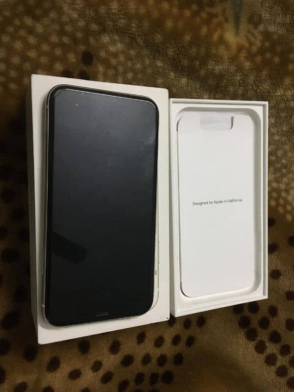 iphone 11     64 gb 4