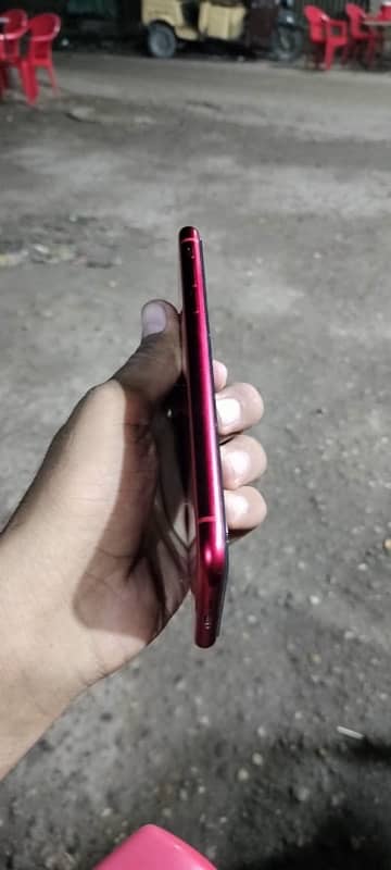 IPHONE XR 128 gb Non pta sim working 2