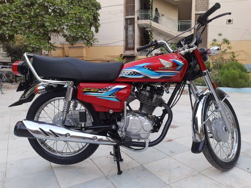 Honda CG125 2024 0