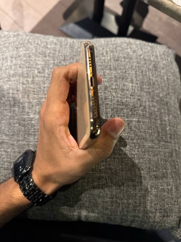 IPHONE XS MAX PTA APPROVED (512 GB) 5