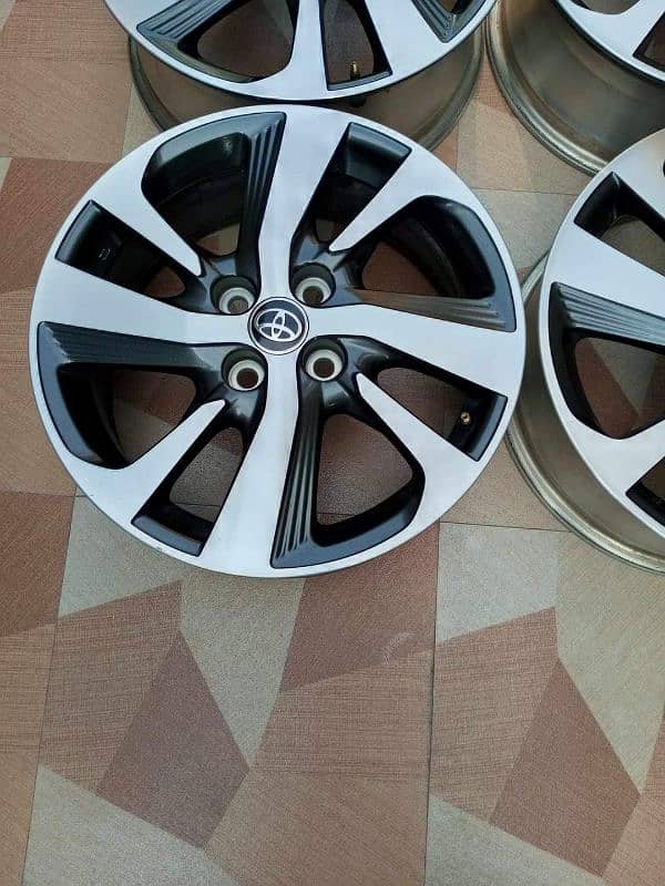 Axio WXB 16 inch Original Alloy Rims 6