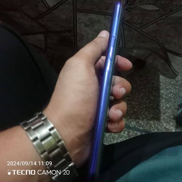 Oppo F11 1