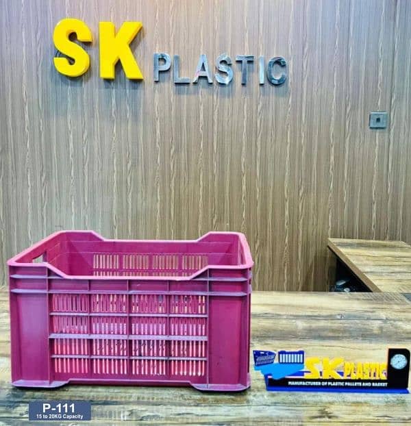 plastic Baskets /crates / shell 1