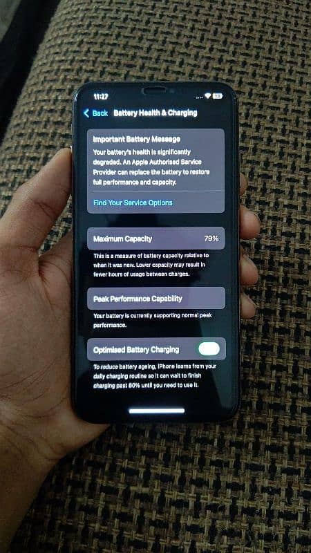 iphone xs max factory unlocked  conditions 10/10 8