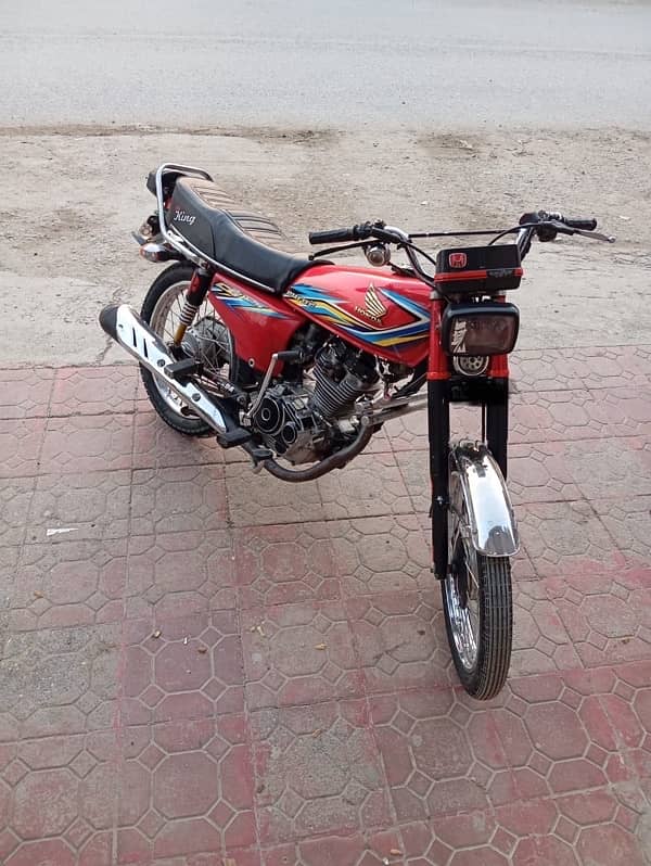 Honda 125 model 18 Rawalpindi number . . Original parts available 2