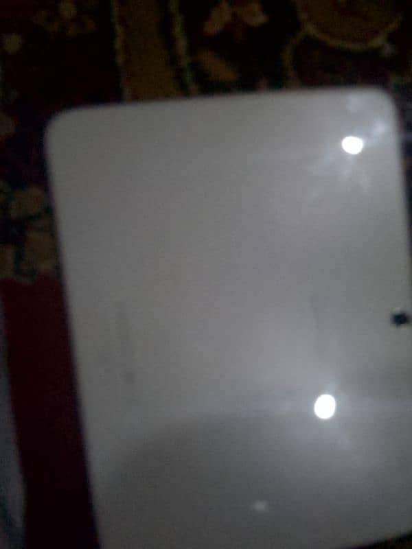 Samsung tablet hai 8