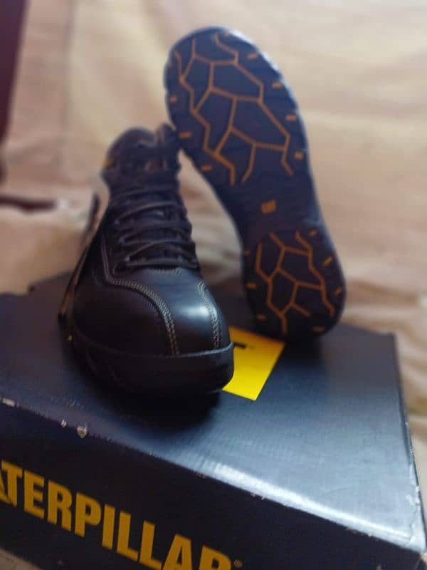 CATERPILLAR 100% ORIGINAL SHOES 0