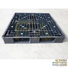 plastic pallets warehouse use