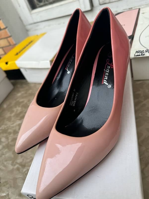 heels & flats - size 7 4